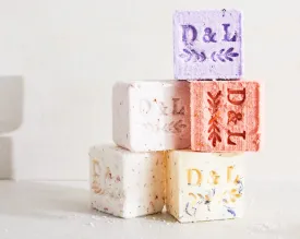 Peony & Olive Leaf Sparkling milk bath cube