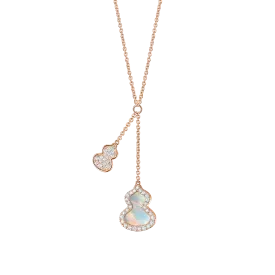 Petite Wulu Necklace Mother of Pearl